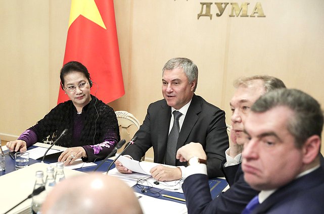 Chairwoman of the National Assembly of Vietnam Nguyễn Thị Kim Ngân and Chairman of the State Duma Viacheslav Volodin