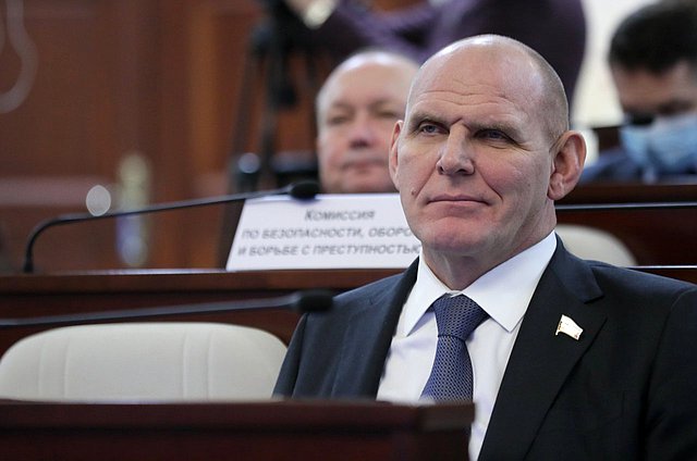 Member of the Federation Council Alexander Karelin