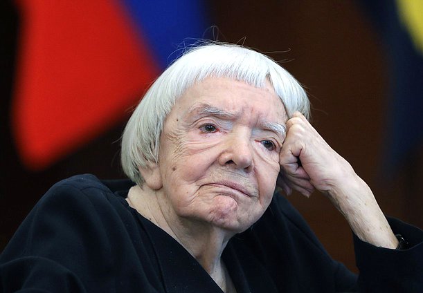 Людмила Алексеева
