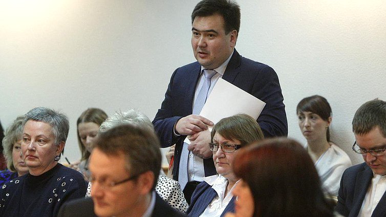 "Круглы стол" Комитета Государственной Думы по охране здоровья на тему "Обеспечение доступности лечения хронических вирусных гепатитов для граждан Российской Федерации. Правовые аспекты."
