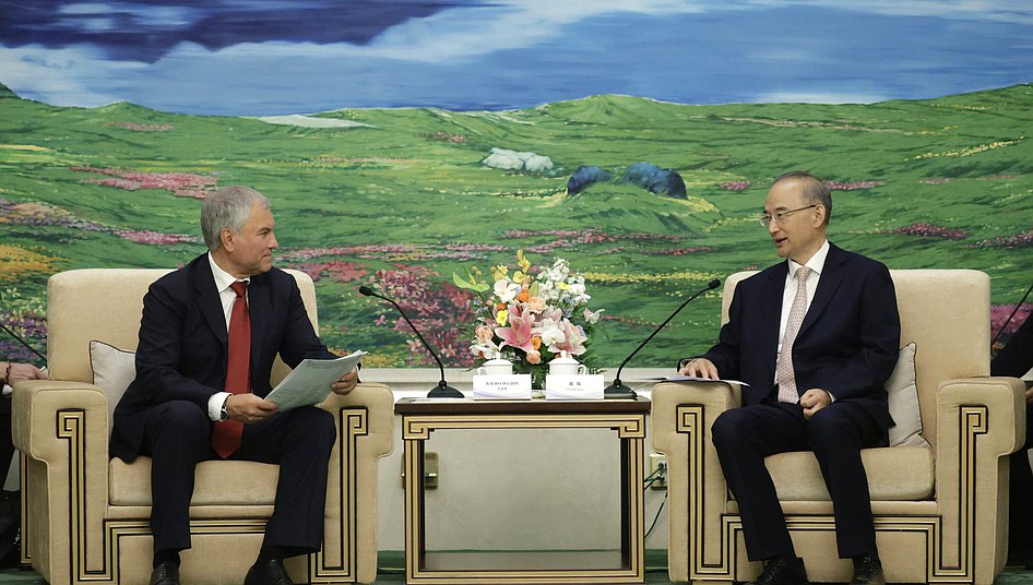 Chairman of the State Duma Vyacheslav Volodin and Secretary of the Jilin Provincial Committee of the Chinese Communist Party, Chairman of the Standing Committee of the People's Congress of the province Huang Qiang