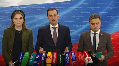 Пресс-подход представителей фракции "Новые люди"