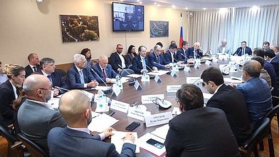 Заседание Комитета по экологии, природным ресурсам и охране окружающей среды