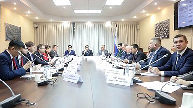 Совещание Комитета по экологии, природным ресурсам и охране окружающей среды по вопросу выдачи комплексных экологических разрешений