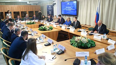 Заседание Комитета по молодежной политике