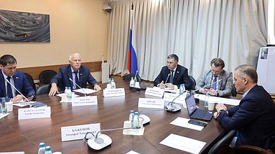 Заседание Комитета по экологии, природным ресурсам и охране окружающей среды