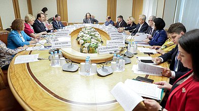 Круглый стол Комитета по аграрным вопросам на тему «Правовое регулирование ветеринарных и фитосанитарных норм и требований»