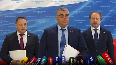 Пресс-подход представителей фракции ЛДПР