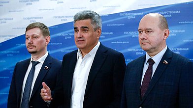 Пресс-подход фракции «Новые люди» по итогам прямой линии «Итоги года с Владимиром Путиным»