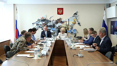 Круглый стол на тему "Работа региональных операторов в условиях реформирования отрасли связи в Российской Федерации"