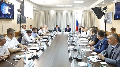 Круглый стол на тему "Влияние изменения климата на вечную мерзлоту, безопасность освоения Арктической зоны"
