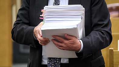 Совместное заседание фракции "Справедливая Россия" и Высшего горного совета на тему "Законодательное обеспечение развития горного промышленного комплекса. Взаимодействие государства и бизнеса"