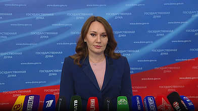 Пресс-подход представителей фракции "Единая Россия"