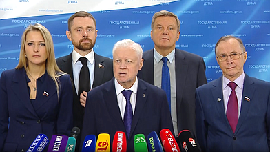 Пресс-подход представителей фракции "Справедливая Россия - За правду"