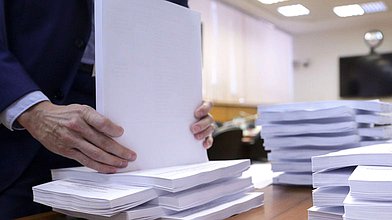Заседание Комитета по региональной политике и местному самоуправлению на тему «Стратегии и механизмы развития населенных пунктов в Арктической зоне Российской Федерации на примере Чукотского автономного округа»