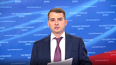 Пресс-подход заместителя руководителя фракции ЛДПР Ярослава Нилова