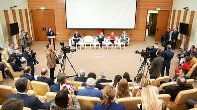 Парламентские слушания на тему: «Печатная пресса в России: проблемы и перспективы»
