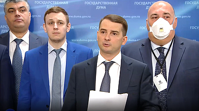 Пресс-подход представителей фракции ЛДПР