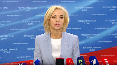Пресс-подход Председателя Комитета по просвещению Ольги Казаковой